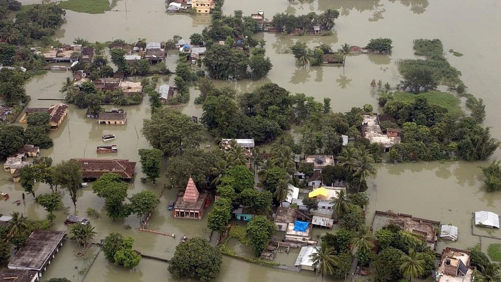 महाराष्ट्र: मराठवाड़ा में मूसलाधार बारिश से जनजीवन बुरी तरह प्रभावित, बाढ़ और बिजली से 13 लोगों की मौत