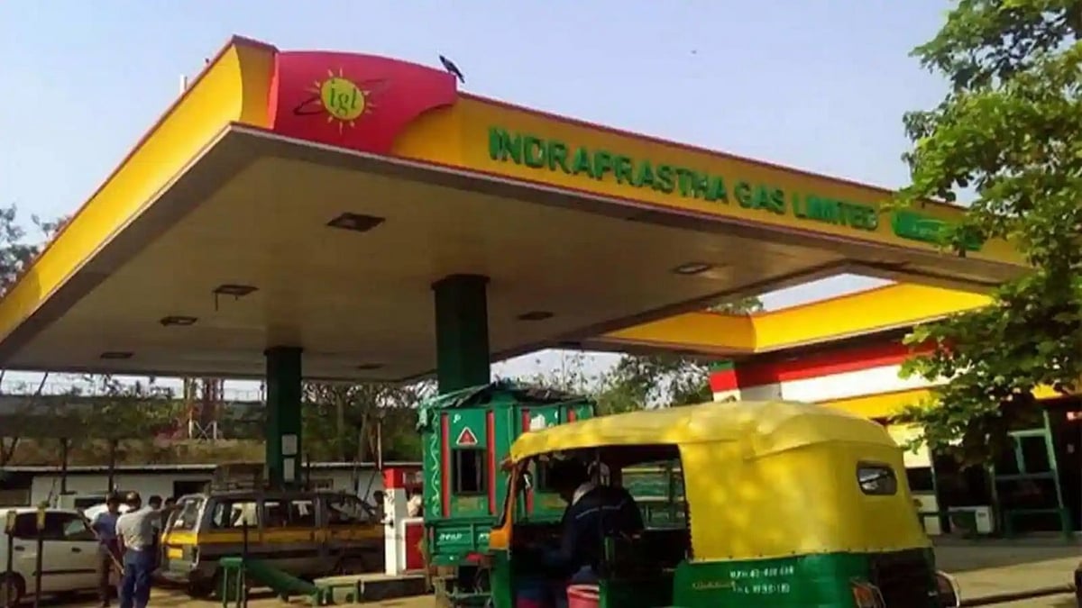अर्थजगत की 5 बड़ी खबरें: आम आदमी को लगेगा झटका, बढ़ेंगे CNG के दाम! और अगस्त में गोल्ड ETF में लोगों ने लगाए इतने करोड़ 