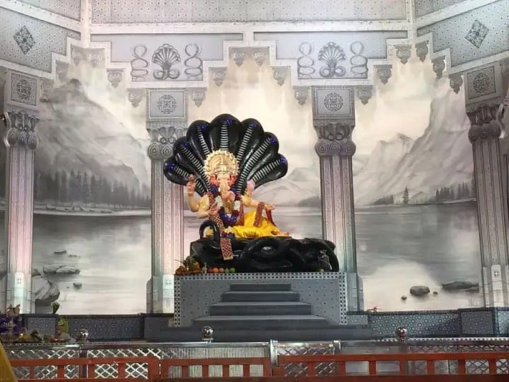 इस बार विष्णु के अवतार में नजर आए 'लालबाग के राजा', सिर्फ ऑनलाइन दर्शन की अनुमति, कोरोना के चलते लिया गया फैसला