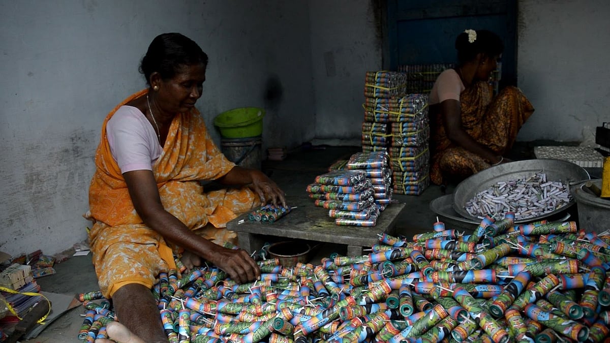 तमिलनाडु की अवैध पटाखा इकाई में विस्फोट, एक की मौत, सात घायल, कई की हालत गंभीर