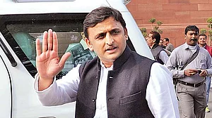यूपीः नई समाजवादी पार्टी में 'एम-वाई' का मतलब महिला और युवा, चुनाव से पहले अखिलेश ने गढ़ा सपा का नया फार्मूला