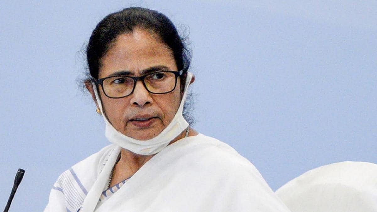 बीजेपी को लगा झटका! कलकत्ता हाईकोर्ट ने भवानीपुर उपचुनाव पर रोक लगाने से किया इनकार, ममता बनर्जी हैं उम्मीदवार