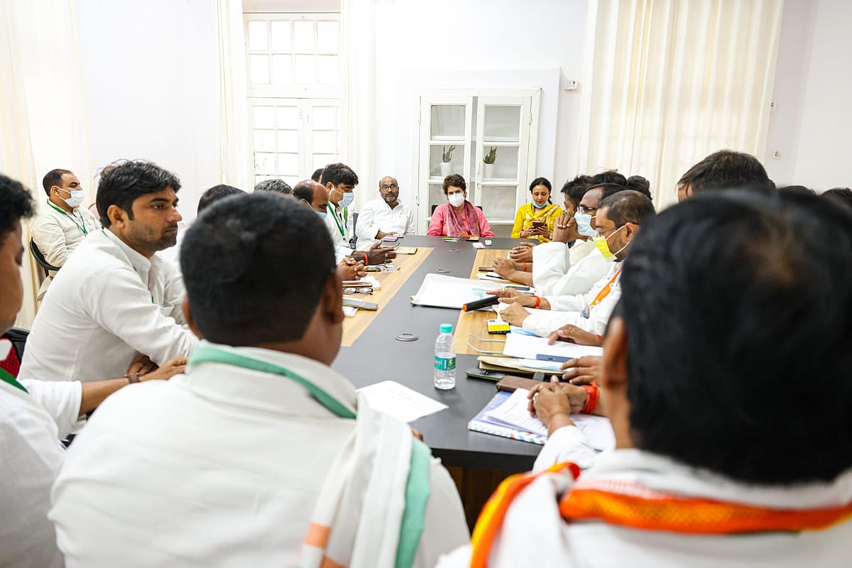 कांग्रेस ने यूपी में फूंका चुनावी बिगुल, 'प्रतिज्ञा यात्रा' निकालकर उजागर की जाएंगी योगी सरकार की नाकामियां