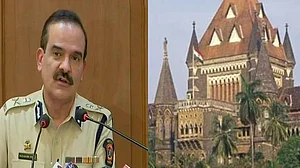 पूर्व मुंबई पुलिस प्रमुख परमबीर सिंह को हाईकोर्ट से झटका, महाराष्ट्र सरकार की जांच के खिलाफ याचिका खारिज