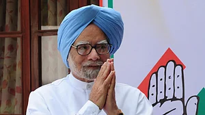 पूर्व प्रधानमंत्री मनमोहन सिंह की तबीयत बिगड़ी, दिल्ली एम्स में कराया गया भर्ती