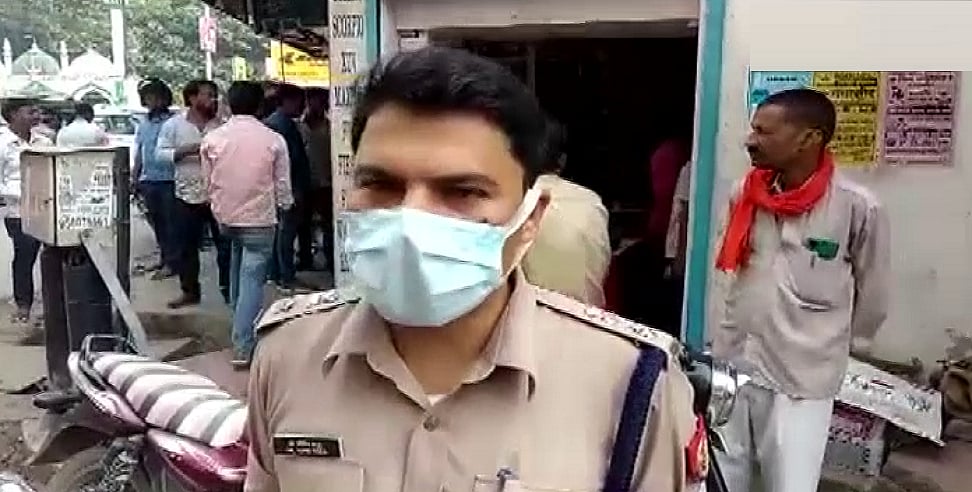 उत्तर प्रदेश: सीएम योगी के गोरखपुर में 'खाकी' भी सुरक्षित नहीं! पुलिस पेट्रोलिंग टीम पर हमला, एक गिरफ्तार, 2 फरार