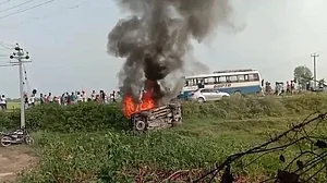 लखीमपुर हिंसा: लिंचिंग से जुड़ी FIR पर सुप्रीम कोर्ट ने योगी सरकार से मांगा जवाब, गवाहों को सुरक्षा देने के भी निर्देश