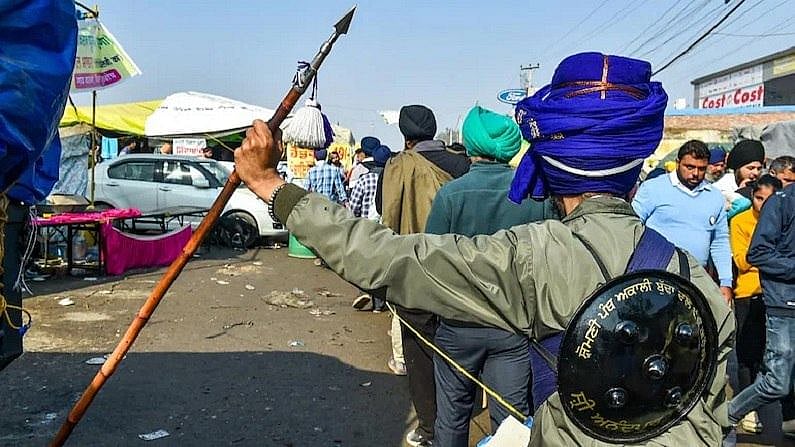 सिंघु बॉर्डर हत्याकांड: एसआईटी और संयुक्त किसान मोर्चा ने शुरू की जांच, लखबीर की बहन ने किए ये खुलासे