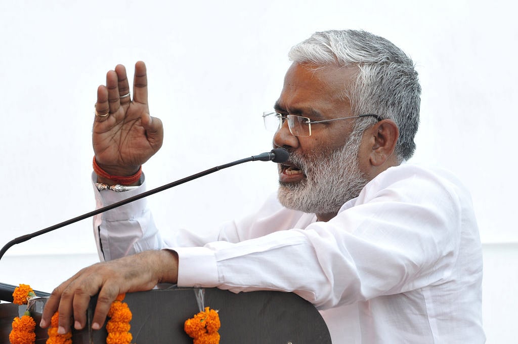 यूपी बीजेपी अध्यक्ष ने साधा केंद्रीय गृह राज्यमंत्री पर निशाना, कहा- राजनीति का मतलब किसी को गाड़ी से कुचलना नहीं