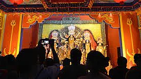 बिहारः दुर्गा पूजा की ड्यूटी में तैनात अधिकारी पंडाल से नदारद, डीएम ने 43 अफसरों से मांगा स्पष्टीकरण