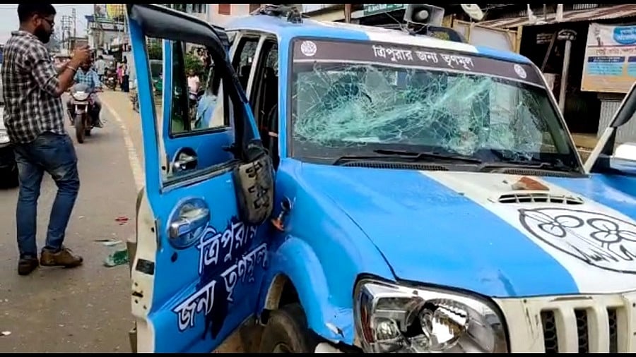 त्रिपुरा में सांसद सुष्मिता देव समेत TMC नेताओं पर हमला, बीजेपी के लोगों पर आरोप, गाड़ी पूरी तरह क्षतिग्रस्त हुई