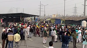 वीडियो : किसान आंदोलन का एक साल, क्या रहा गाजीपुर बॉर्डर का हाल