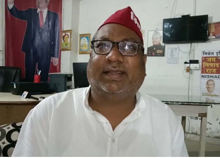 संजय निषाद की टिप्पणी पर भड़के संत, निषाद पार्टी के साथ गठबंधन को लेकर बीजेपी को दिया अल्टीमेटम 
