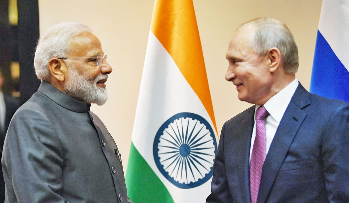 दुनिया की 5 बड़ी खबरें: पुतिन-मोदी शिखर सम्मेलन पर सबकी नजर और पाक के इस कदम से अमेरिका और उसके सहयोगियों हो सकते हैं नाराज