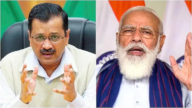 कोरोना के ओमिक्रॉन वैरिएंट को लेकर केजरीवाल ने PM को चेताया, पूछा- उड़ानें बंद करने में हम देरी क्यों कर रहे हैं? 
