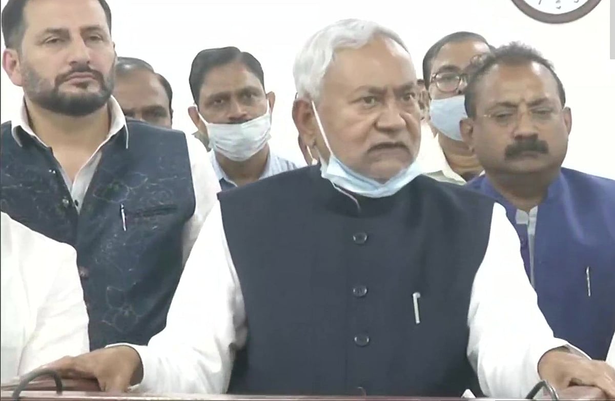 बिहारः शराबबंदी से पीछे नहीं हटेंगे नीतीश कुमार, समीक्षा बैठक से एक दिन पहले जोरदार ढंग से फैसले का किया बचाव