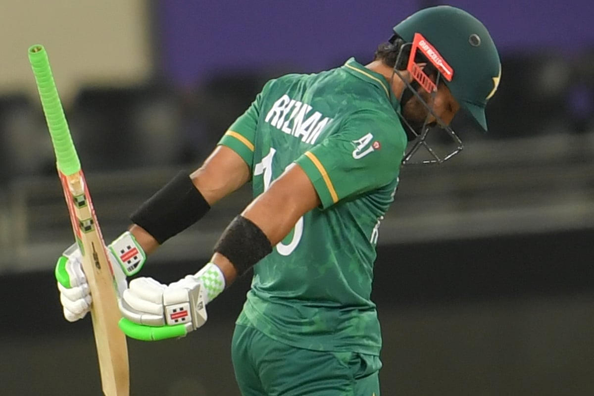 ऑस्ट्रेलिया के खिलाफ मैच से पहले आईसीयू में भर्ती थे ओपनर मोहम्मद रिजवान, लेकिन फिर चमत्कार हुआ और... 