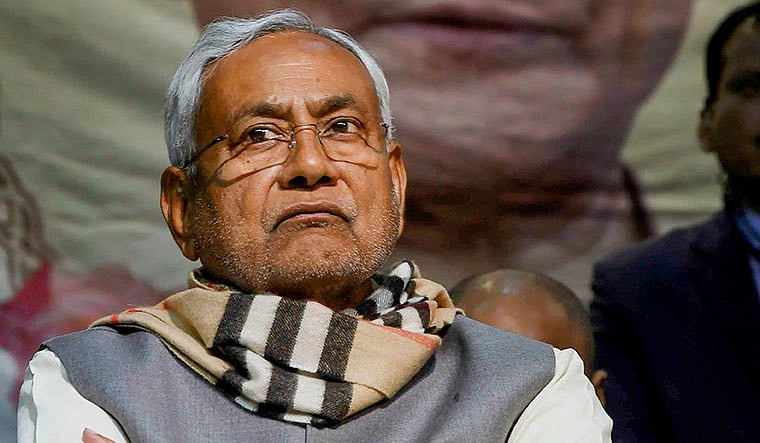 नीतीश सरकार में शामिल BJP विधायक ने शराबबंदी के खिलाफ खोला मोर्चा, कहा- कृषि कानून की तरह वापस हो