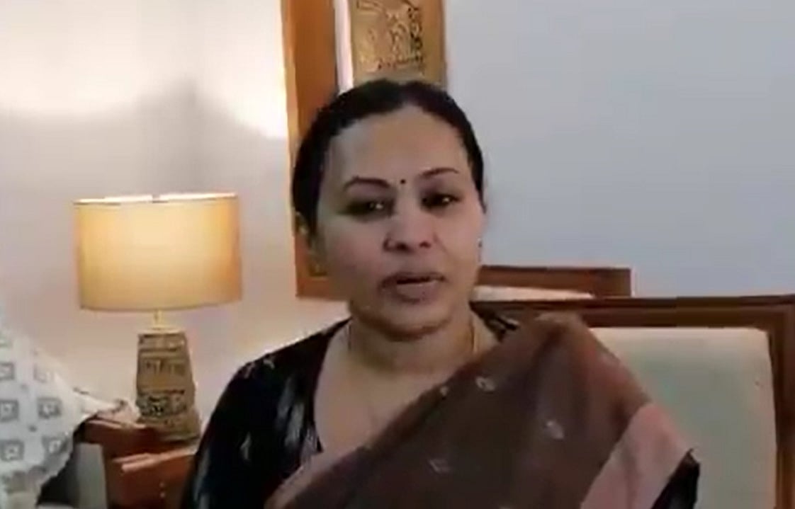 ओमिक्रॉन ने बढ़ाई टेंशन! केरल सरकार ने लिया बड़ा फैसला, इन लोगों को 7 दिन रहना होगा क्वारंटीन