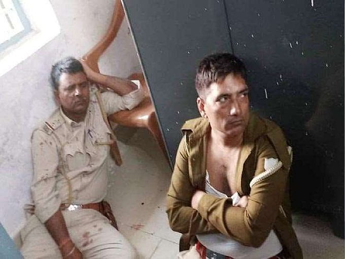 बिहार में जज से मारपीट मामले में दोनों पुलिस अधिकारी गिरफ्तार, हंगामे के दौरान पिस्तौल तानने का भी है आरोप 