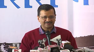 दिल्ली में हटेगा वीकेंड कर्फ्यू? सीएम केजरीवाल ने उठाया ये कदम