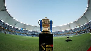 खेल की खबरें: IPL में अहमदाबाद टीम के आधिकारिक नाम का ऐलान और श्रीलंका के खिलाफ T20 सीरीज से प्रमुख AUS खिलाड़ी बाहर!