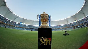 खेल की खबरें: CSK को लगा बड़ा झटका! टूर्नामेंट से बाहर हुआ ये खिलाड़ी और IPL 15 में कोरोना की एंट्री