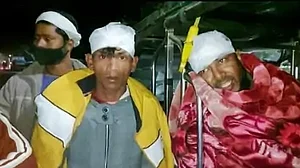 यूपी के मेरठ में दो पक्षों में विवाद, 40 से ज्यादा राउंड ताबड़तोड़ फायरिंग, हत्यारोपी को लगी गोली
