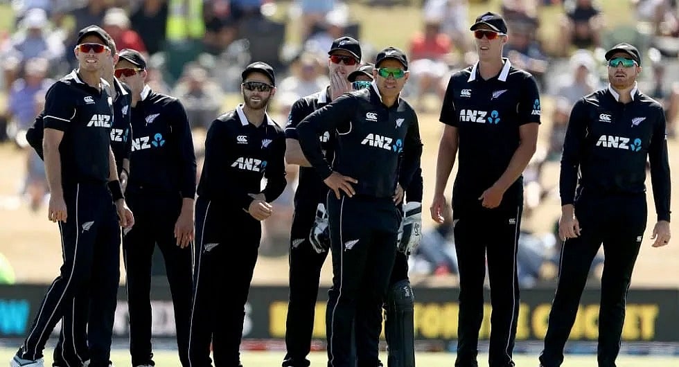 खेल की खबरें: NZ के इस दिग्गज खिलाड़ी ने क्रिकेट को कहा अलविदा और AUS के गेंदबाज की ICC रैंकिंग में जबरदस्त एंट्री!
