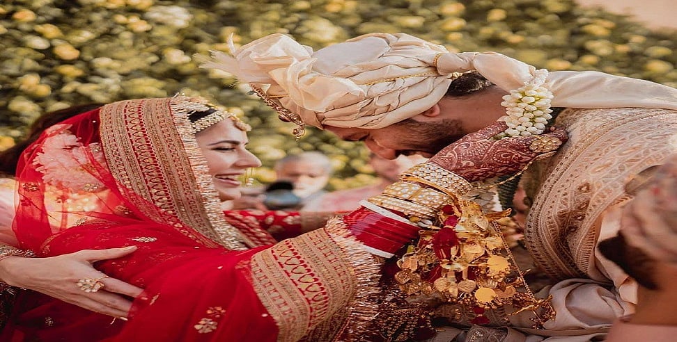 Vicky-Katrina wedding Pics: एक दूजे के हुए कैटरीना कैफ और विक्की कौशल, देखें भव्य शादी की खास तस्वीरें
