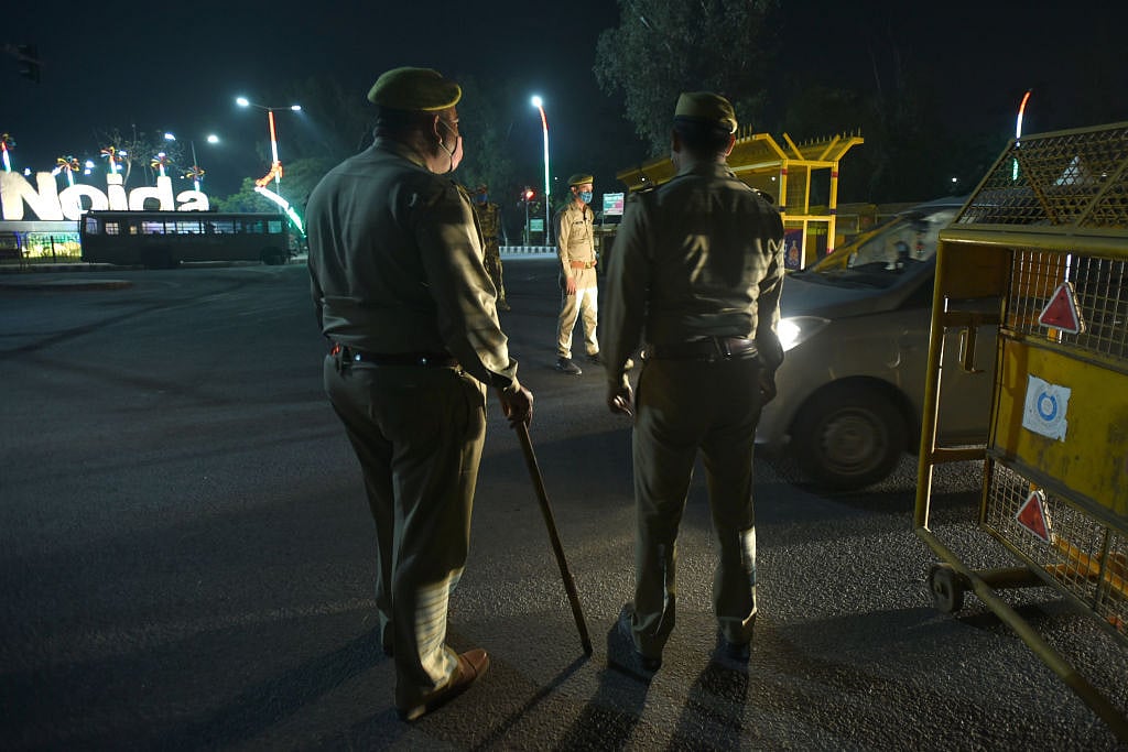 यूपी में लौटा नाइट कर्फ्यू, शादियों पर भी अंकुश! ओमिक्रॉन के बढ़ते खतरे के बीच योगी सरकार का फैसला 