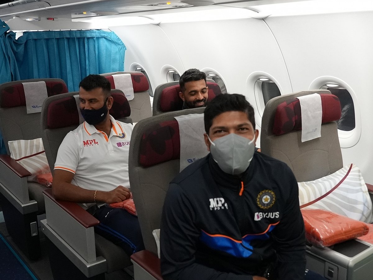 अपने उपकप्तान के बिना ही भारतीय टेस्ट टीम दक्षिण अफ्रीका के लिए रवाना, इस नए खिलाड़ी को मिला मौका 