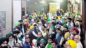 संयुक्त किसान मोर्चा ने सरकार को भेजे 702 मृत किसानों के नाम, क्या अब मुआवजा देगी मोदी सरकार?