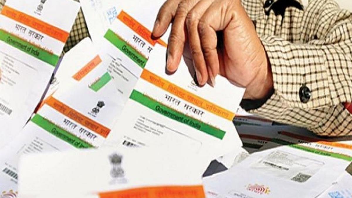 आधार कार्ड से जुड़ेगा वोटर कार्ड, मोदी सरकार ने चुनाव सुधार बिल को दी मंजूर