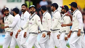 ओमिक्रॉन के खतरे के बीच द.अफ्रीका जाएगी टीम इंडिया, टेस्ट और वनडे खेलेगी, बाद में होगी टी-20 सीरीज