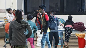 दिल्ली में कोरोना संक्रमण दर 29 फीसदी के पार, 28867 नए केस, 31 मौतें भी दर्ज, अभी नहीं लगेगा लॉकडाउन