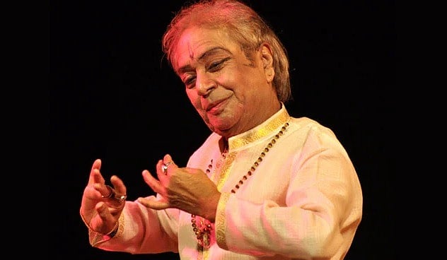 सिनेजीवन: पंचतत्वों में विलीन हुए कथक सम्राट बिरजू महाराज और थिएटर्स में रिलीज होगी अल्लू अर्जुन की ये 100 करोड़ी फिल्म!  