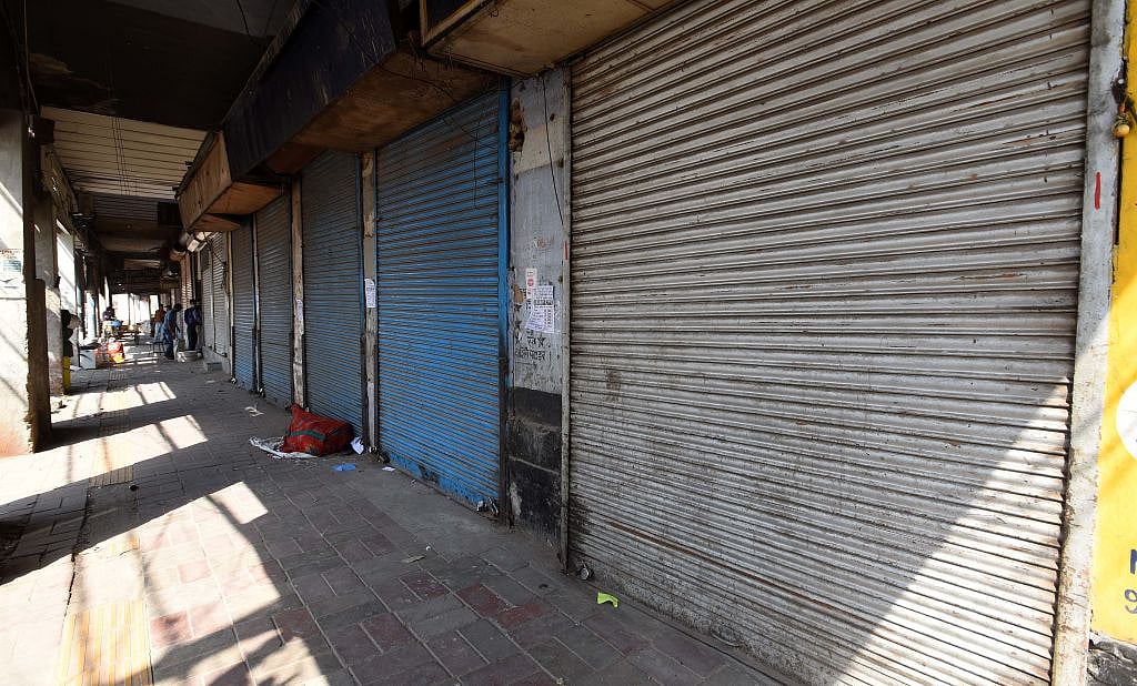 कोरोना के बढ़ते मामलों के बीच उत्तराखंड में नई गाइडलाइंस जारी, राजनीतिक रैलियों और प्रदर्शनों पर 16 जनवरी तक रोक