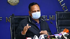 दिल्ली में कोरोना से राहत! आज आएंगे 14 से 15 हजार मामले, सत्येंद्र जैन बोले- महज चार दिन में आधे हुए केस