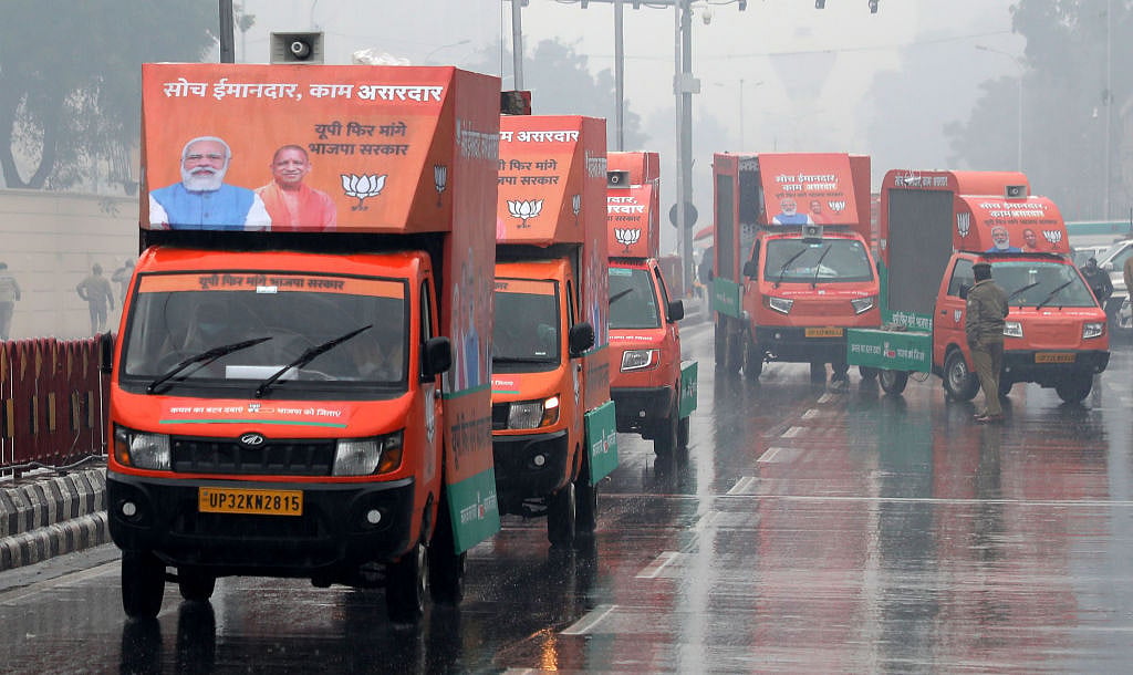 मोदी और मीडिया : हम बने, तुम बने, एक दूजे के लिए...