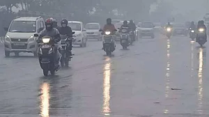 दिल्ली में आज भी बारिश के आसार, मौसम विभाग ने जारी किया येलो अलर्ट