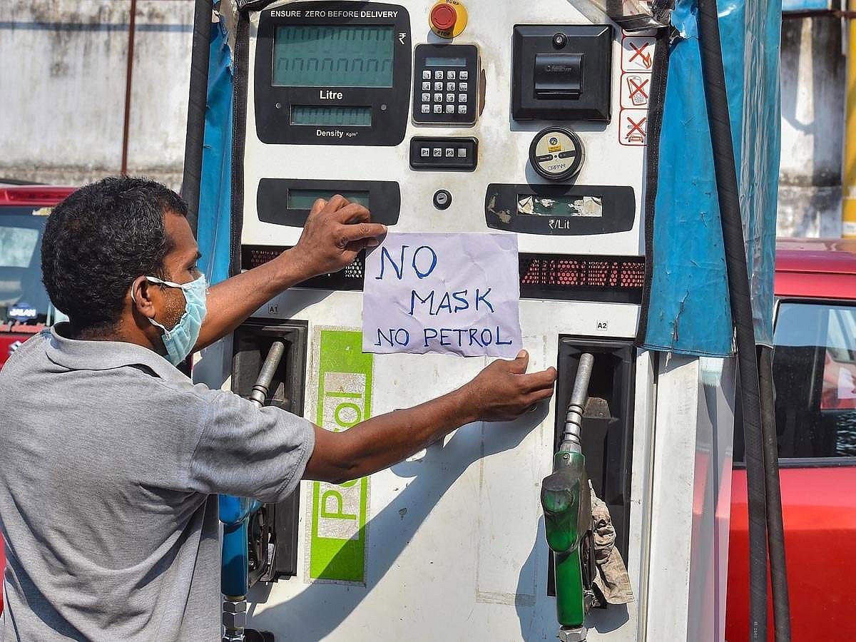 कोरोना का साइड इफैक्ट! मास्क नहीं लगाने वालों पर इस राज्य में सख्ती, नहीं मिलेगा पेट्रोल-डीजल, लगेगा जुर्माना