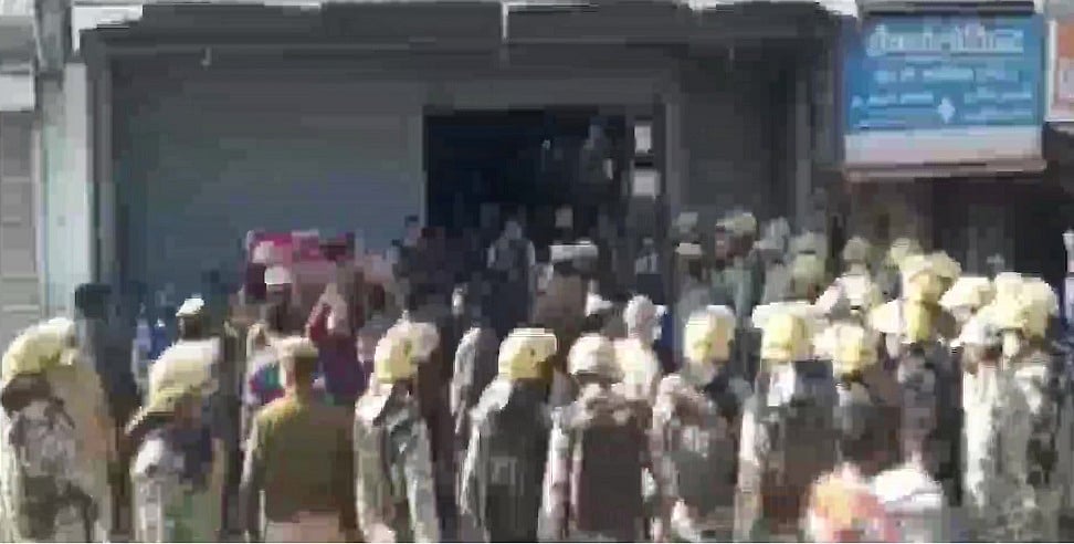 यूपी में चुनावी सरगर्मियों के बीच मेरठ पुलिस की कार्रवाई, स्क्रैप माफिया हाजी इकबाल की 8 करोड़ की संपत्ति जब्त