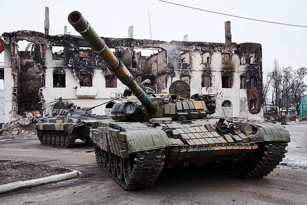 Russia-Ukraine War: जंग के बीच यूक्रेन का बड़ा दावा, कहा- रूस में 100 बस्तियों पर किया कब्जा