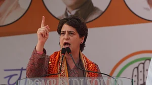 देवभूमि की जनता को प्रियंका गांधी ने किया संबोधित, पलायन समेत कई मुद्दों को लेकर 'डबल इंजन' की सरकार को घेरा