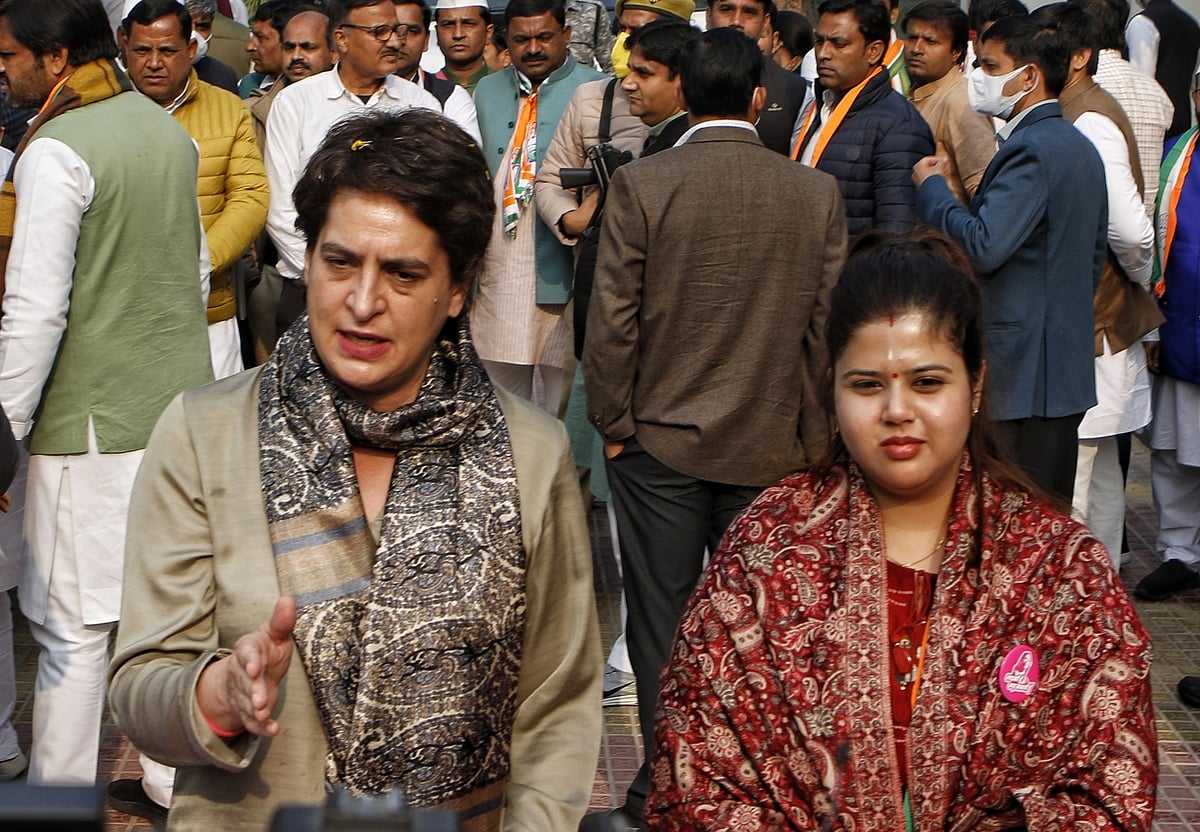 यूपी चुनावः पहले चरण में नोएडा में वोटर लिस्ट से कई नाम गायब मिले, कांग्रेस प्रत्याशी ने लगाए गंभीर आरोप