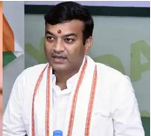 यूपी चुनाव का घमासान: मंत्री और BJP उम्मीदवार पर आदर्श आचार संहिता का उल्लंघन करने का मामला दर्ज 