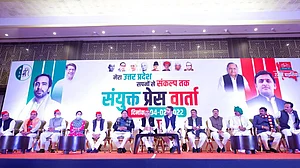 यूपी चुनाव में इस बार बहुरंगी गठबंधन एकरंगी को हराएगा- अखिलेश-जयंत ने आगरा में साझा प्रेस कांफ्रेंस में किया दावा