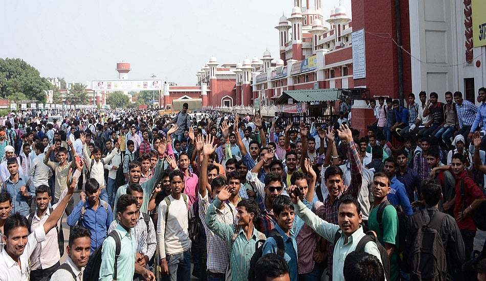 यूपी चुनाव: लखनऊ में नए बने मतदाता दिग्गजों के लिए बने चुनौती, पहली बार एंट्री करने वाले प्रत्याशियों ने भी छुड़ाया पसीना