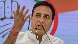 मोदी सरकार की निगरानी में हुई 75 साल में देश की सबसे बड़ी बैंक धोखाधड़ी, इससे बैंकिंग प्रणाली ध्वस्त: कांग्रेस